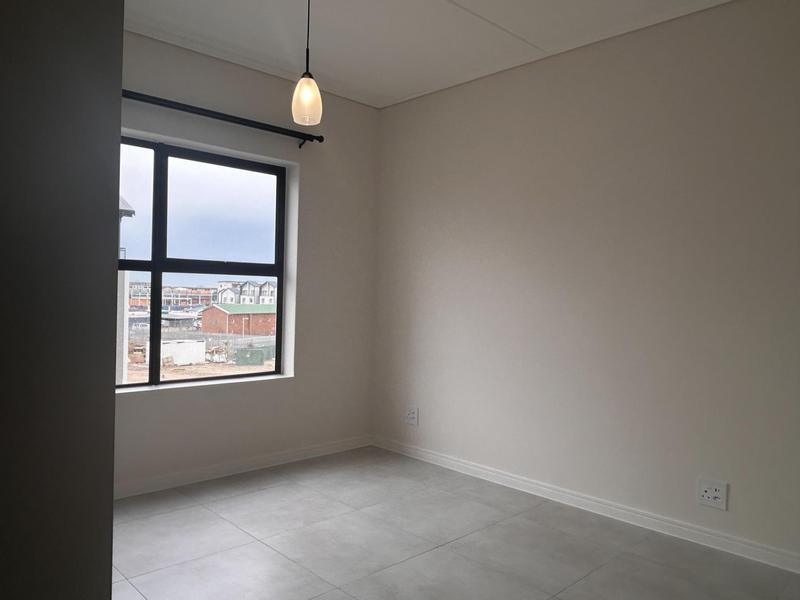 1 Bedroom Property for Sale in Sandown Western Cape